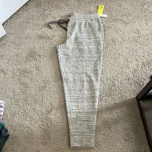 NWT Men’s All in Motion Gray Sweatpant/ Jogger. Size Large